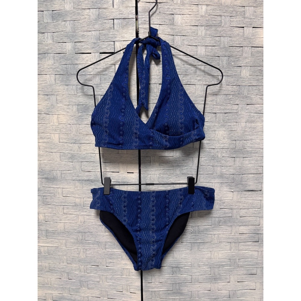 NWT Cupshe Large Escaping halter Bikini Top & Standard Bottoms set